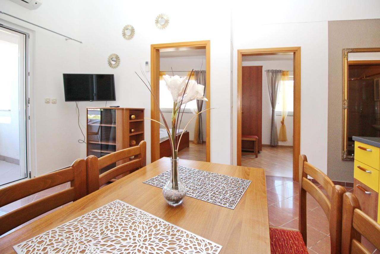 Apartments With A Parking Space Baska, Krk - 18794 מראה חיצוני תמונה